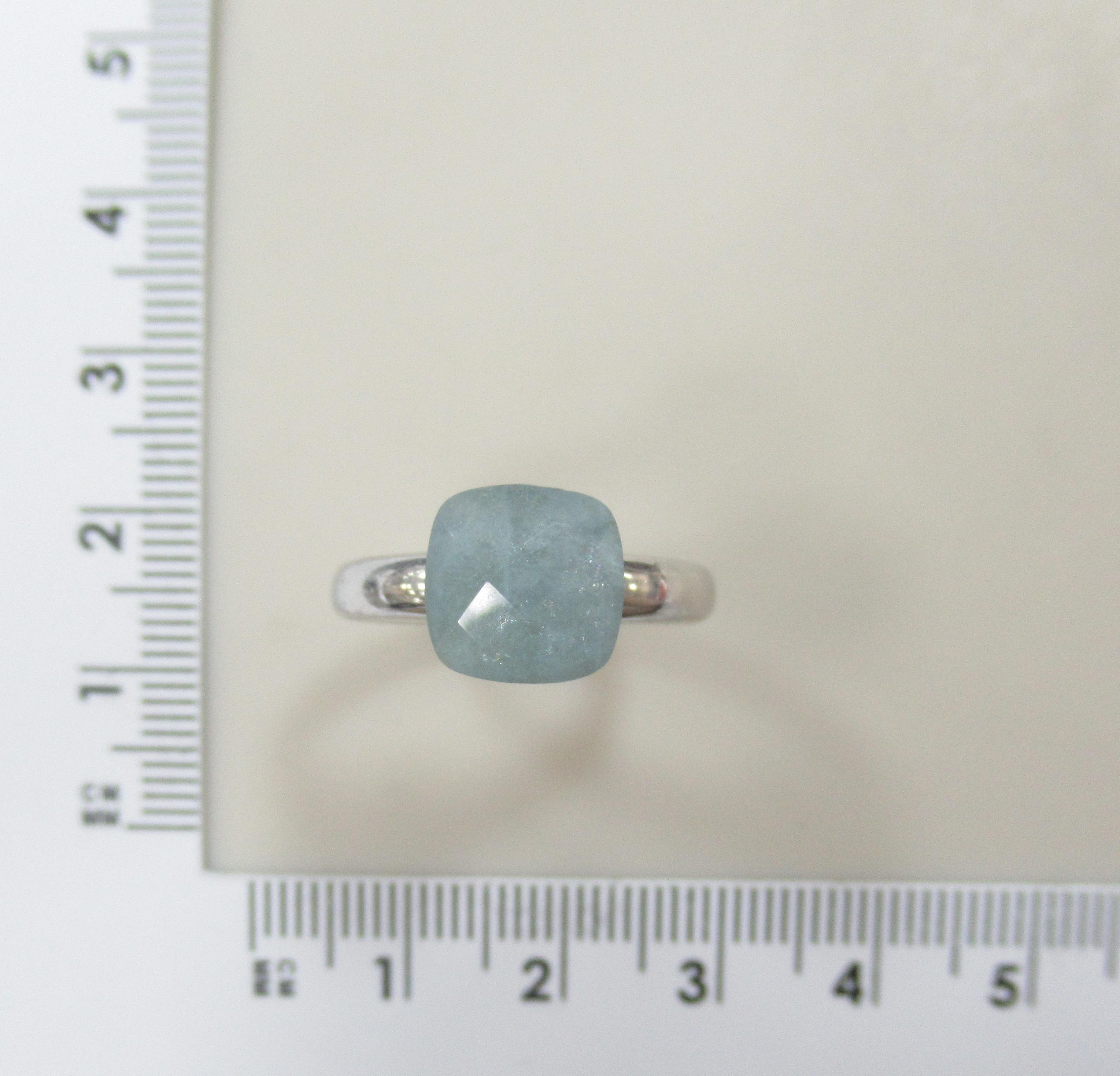 Серебряное кольцо с аквамарином